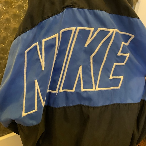 Vintage Nike windbreaker - Picture 3 of 3
